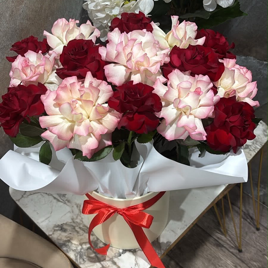 Французские розы в коробке 15